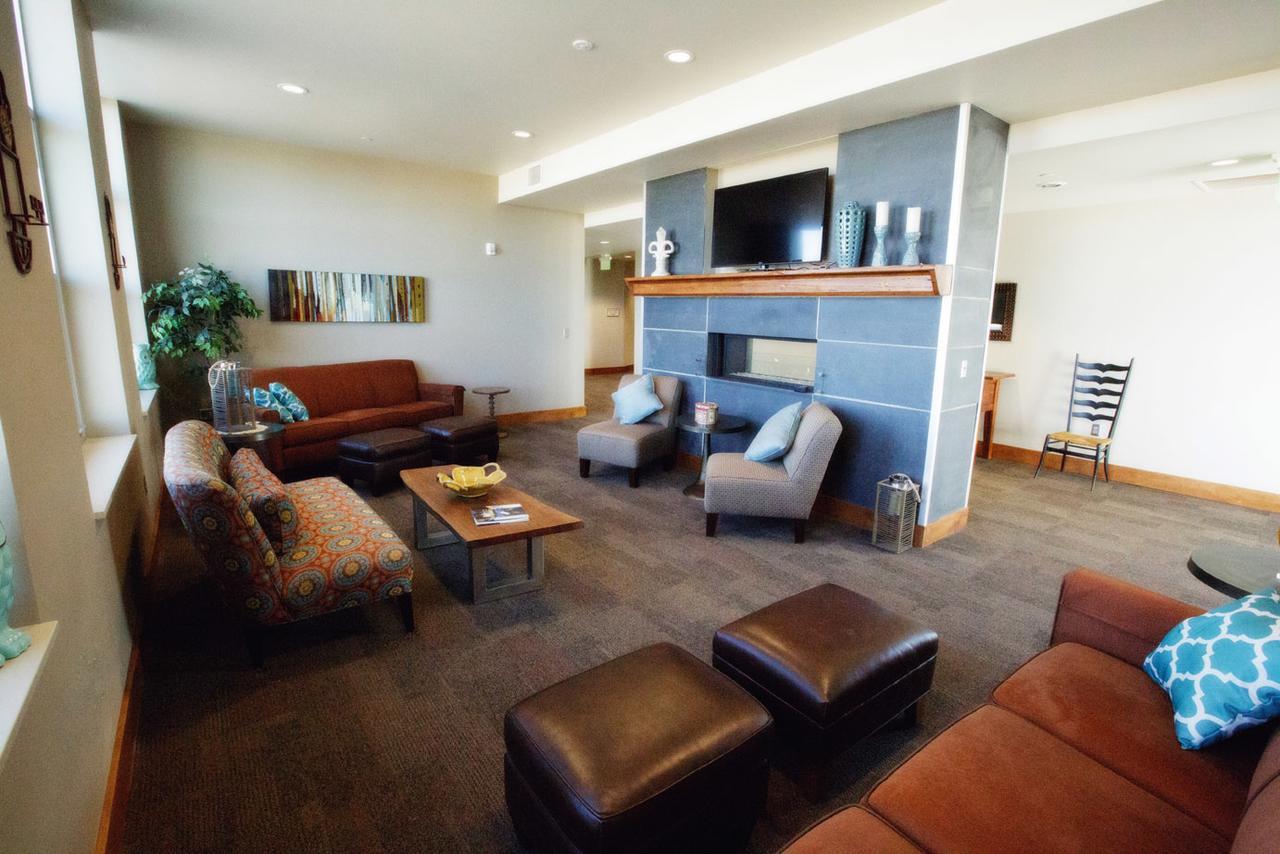 Watercrest Hotel And Conference Center Howard Екстериор снимка